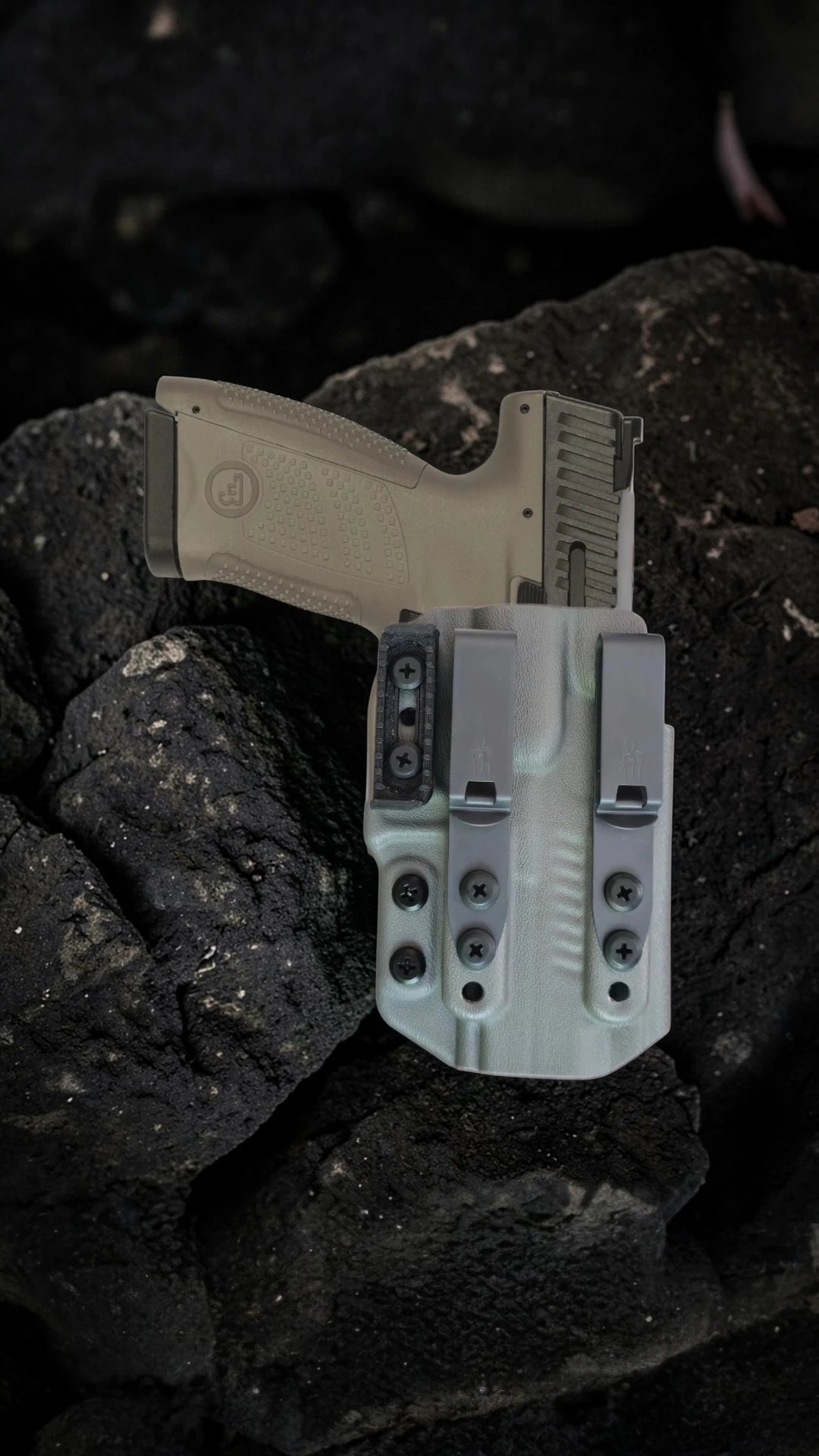CZ P10c StealthKydex AIGIS holster appendix carry