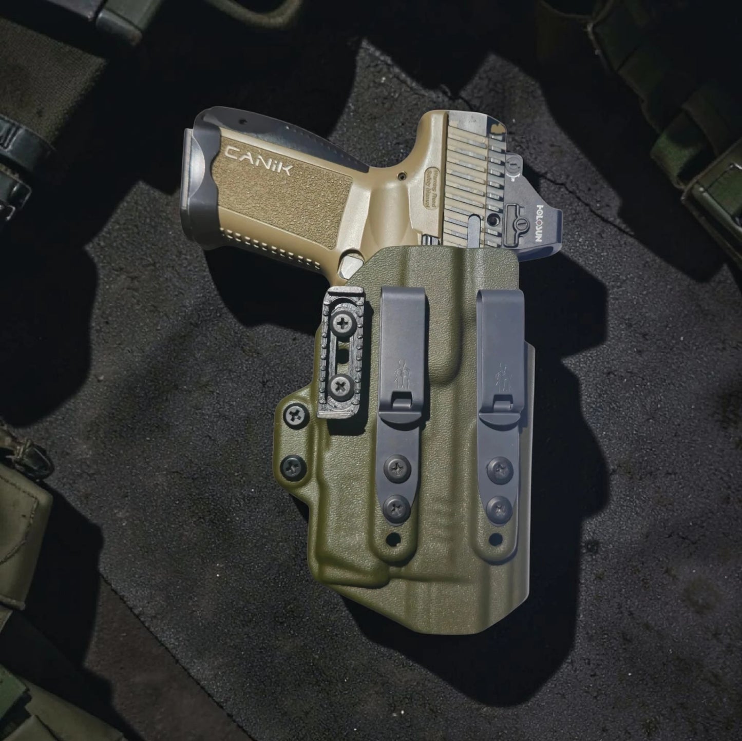 Canik + OLight_PL_X_-_STEALTHKYDEX_AIGIS_AIWB_Holster_Range