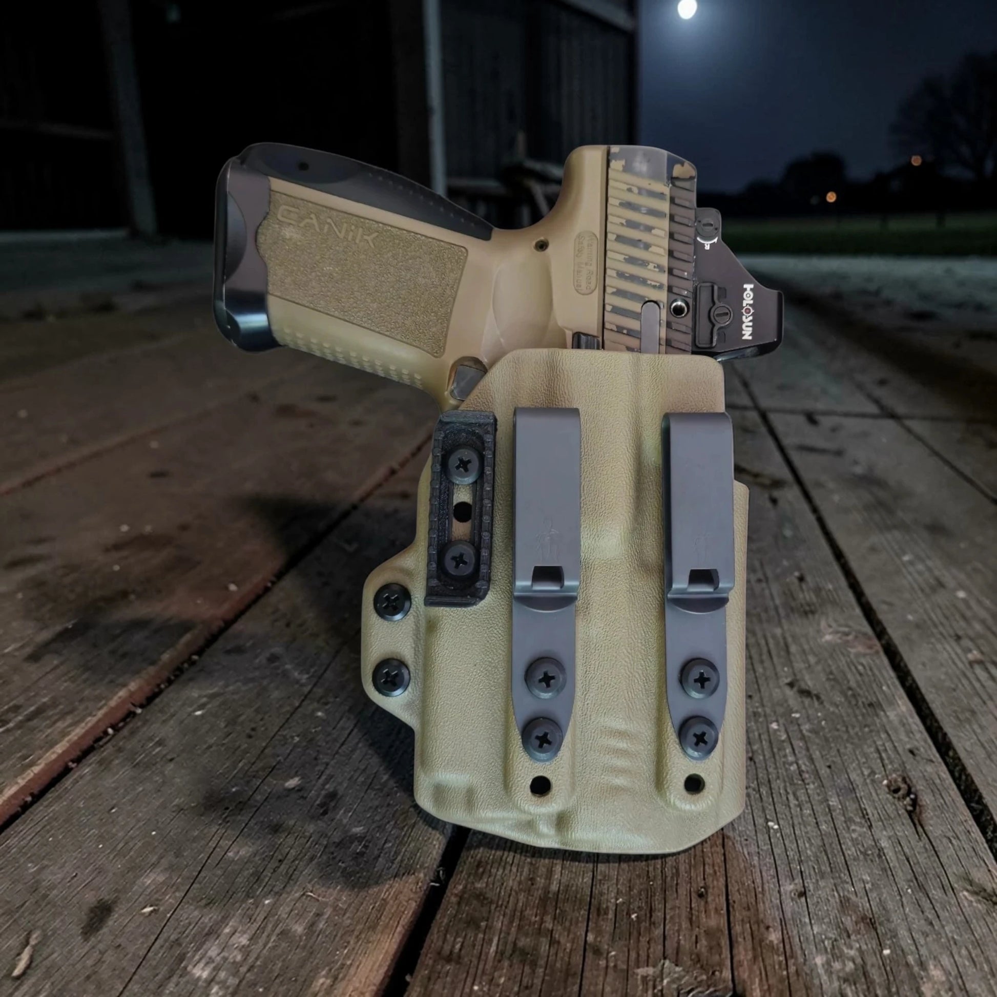 Canik_TP9_Elite_Combat+NITECORE NPL25 - STEALTHKYDEX AIGIS AIWB Holster Range