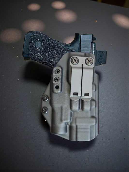 Glock 48 MOS + Streamlight TLR7 Sub Holster – StealthKydex Próta 