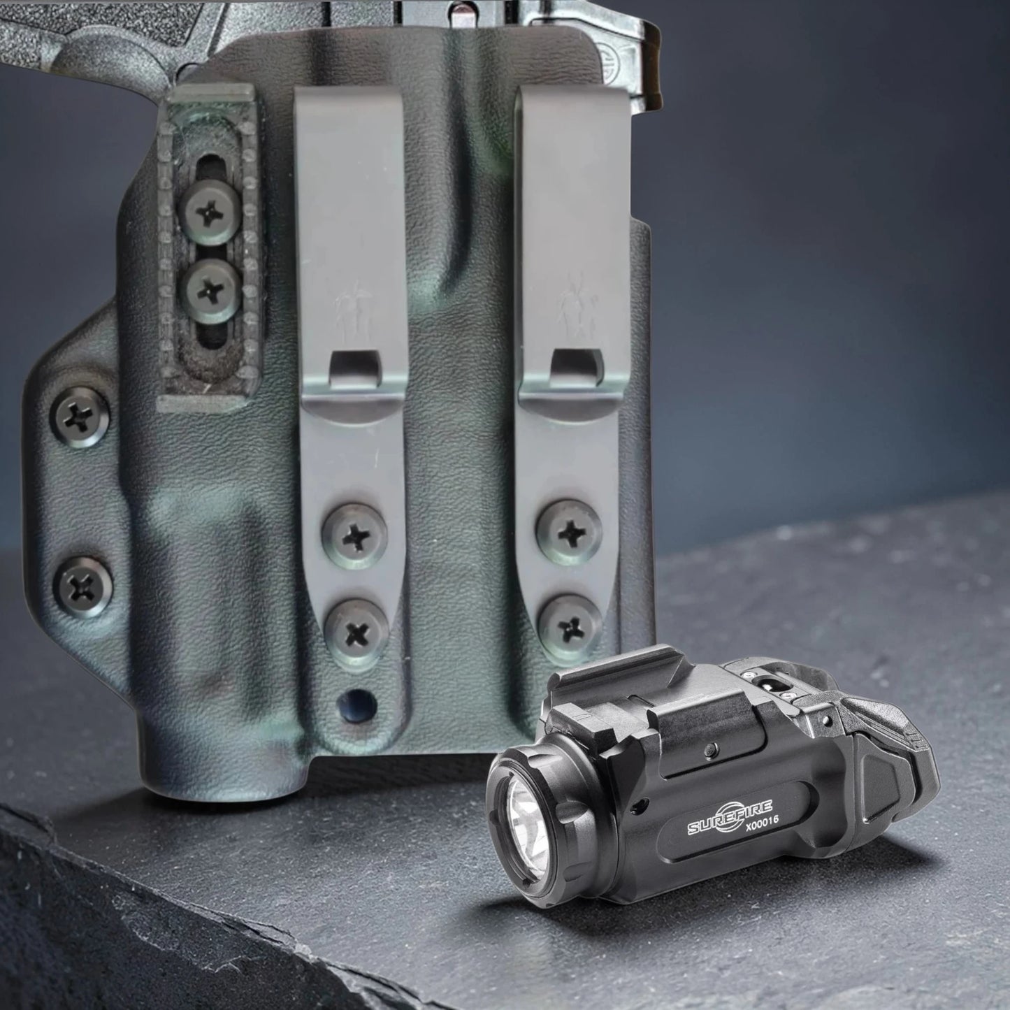 Surefire XC3 - STEALTHKYDEX AIGIS AIWB Holster Range